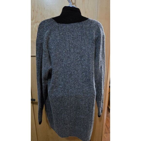 Cozy Oversized Shawl Collar Gray & Black Cardigan Sweater With Pockets For Women - Picture 3 of 8